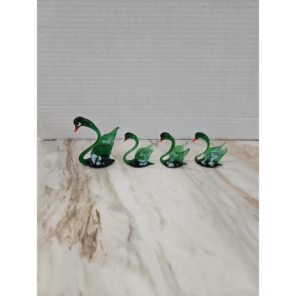 Handcrafted Green Glass Swans Family Figurines Set Of 4
